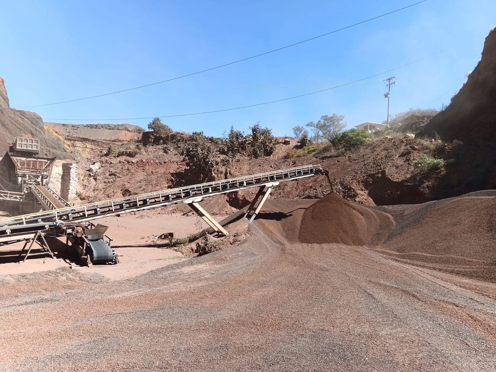 Acopio y procesamiento de materiales pétreos